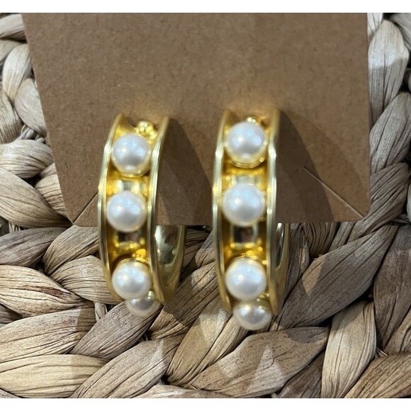 J.Crew VTG Oversized Pearl Hoop Earrings Gold Tone Pierced Statement Y2K Regency - Picture 4 of 11